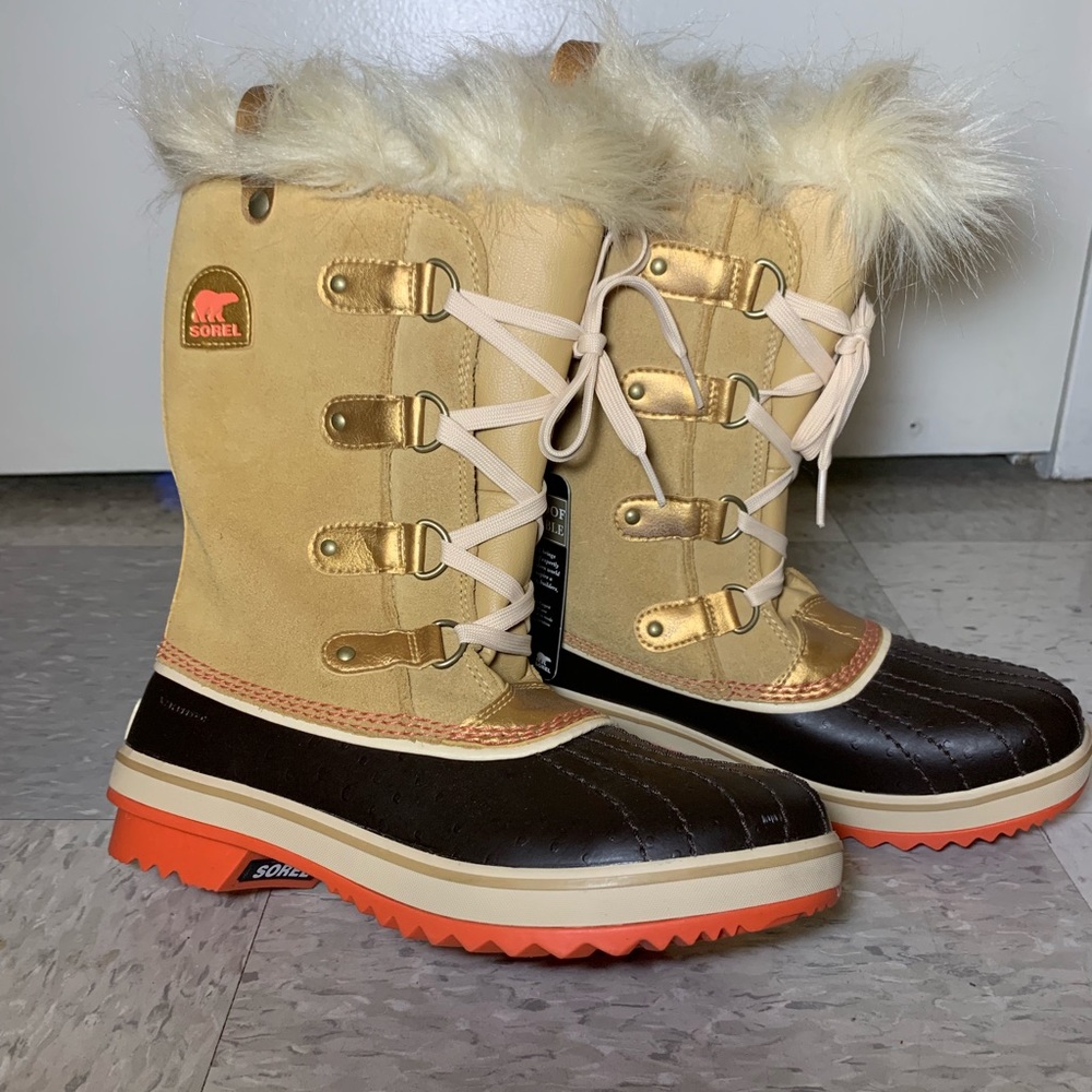 Sorel NWT Winter Boots Warm Brown Suede Sz7-8